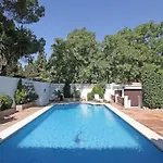 1102 - Marbella Town Villa